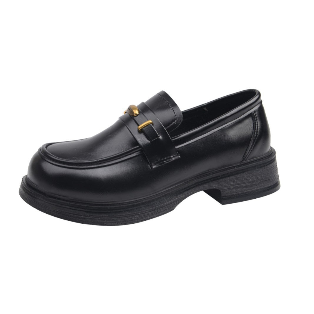 Damen Elegante Mokassins mit modischem Design und goldenen Details EB