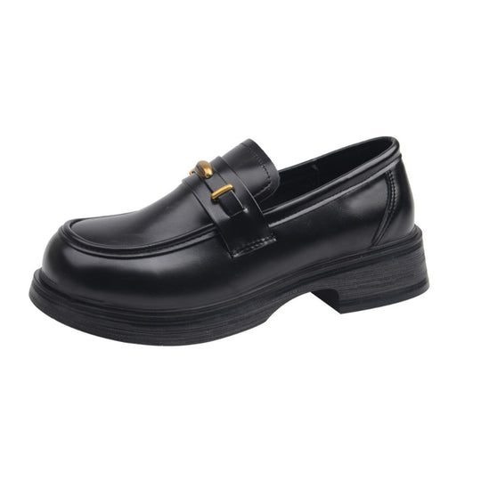 Damen Elegante Mokassins mit modischem Design und goldenen Details EB