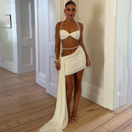 Damen Elegantes Bikiniset mit drapierten Details und Perlenakzenten EB