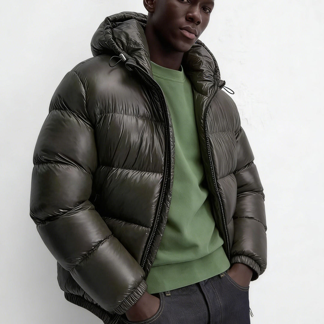 Herren nan steppte Kapuzenjacke mit glänzender Oberfläche, warmer Synthetikfüllung und Zweiwege-Reißverschluss EB
