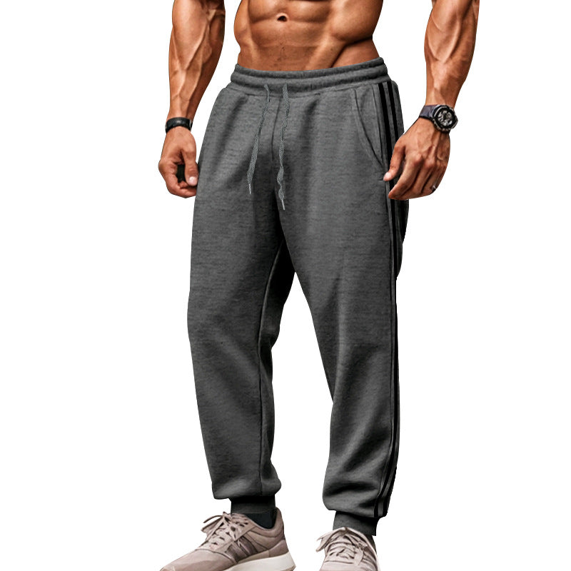 Herren Sportliche Jogginghose mit elastischem Bund und seitlichen Eingrifftaschen EB