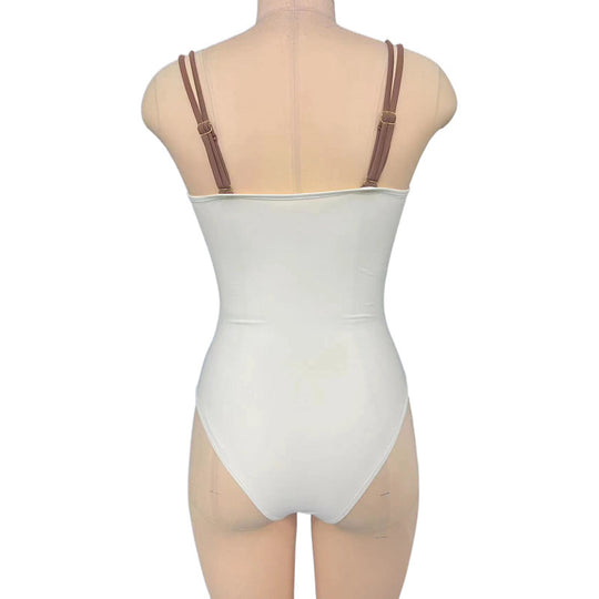 Damen Eleganter Bandeau-Badeanzug mit Raffungen und Schmuckdetails EB