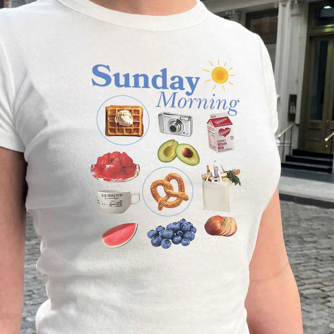 Damen T-Shirt mit kreativem Frühstücksmotiv und modernem Schriftzug EB