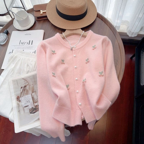 Damen Strickjacke mit floralem Design und Perlenknopfdetails EB
