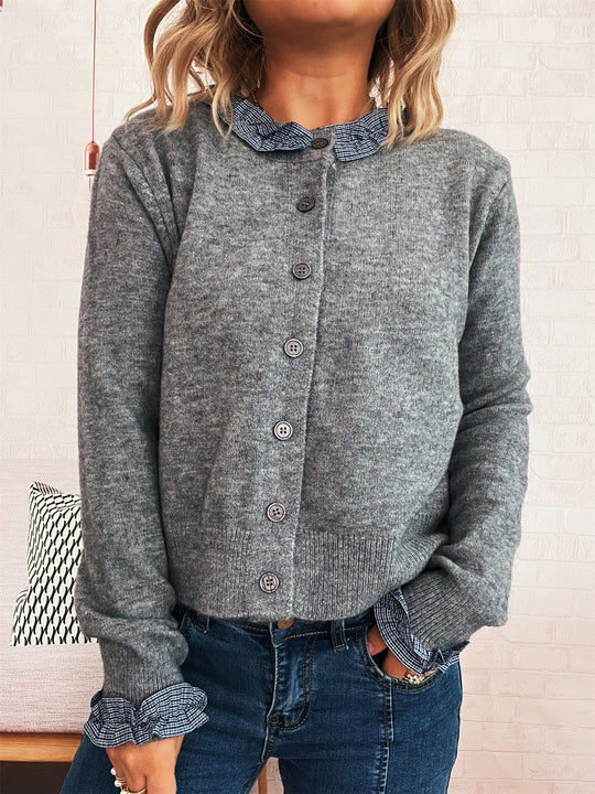 Damen Strickjacke mit abnehmbaren Kragen und Knopfdetails EB