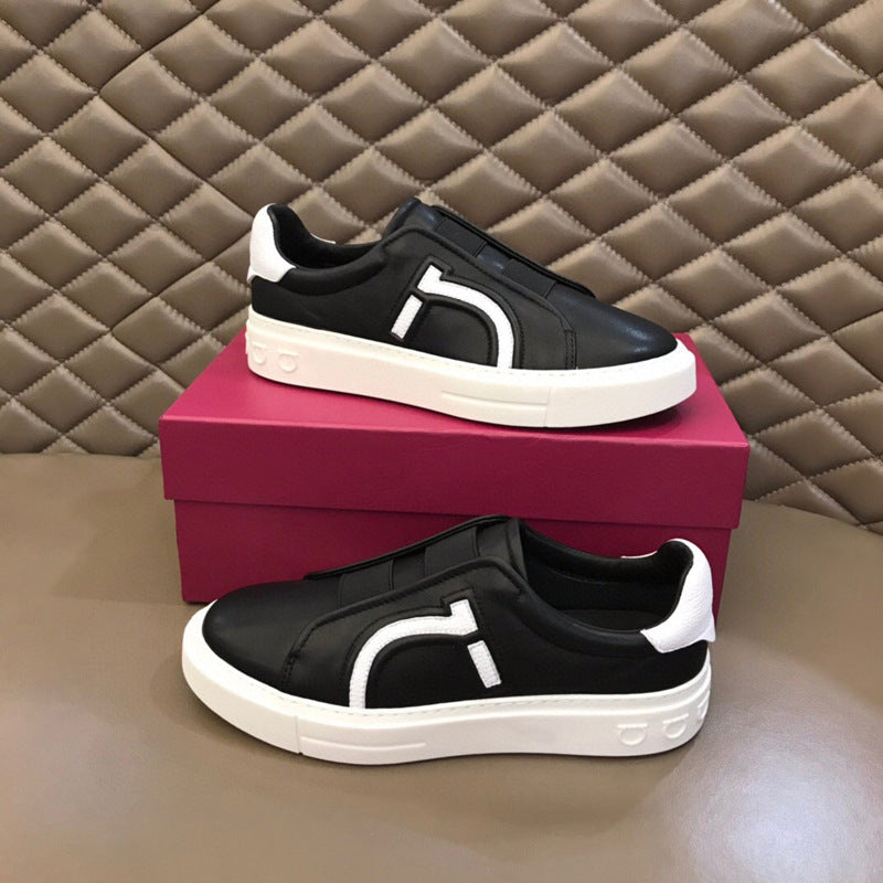Damen Sneakers mit elastischem Riemen und komfortabler Sohle von EB
