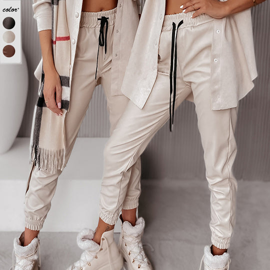 Damen Bequeme Jogginghose mit stilvollen Cut-Outs und elastischem Bund EB