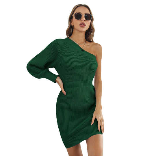 Damen Strickminikleid mit asymmetrischem Ausschnitt und raffiniertem Schnitt EB