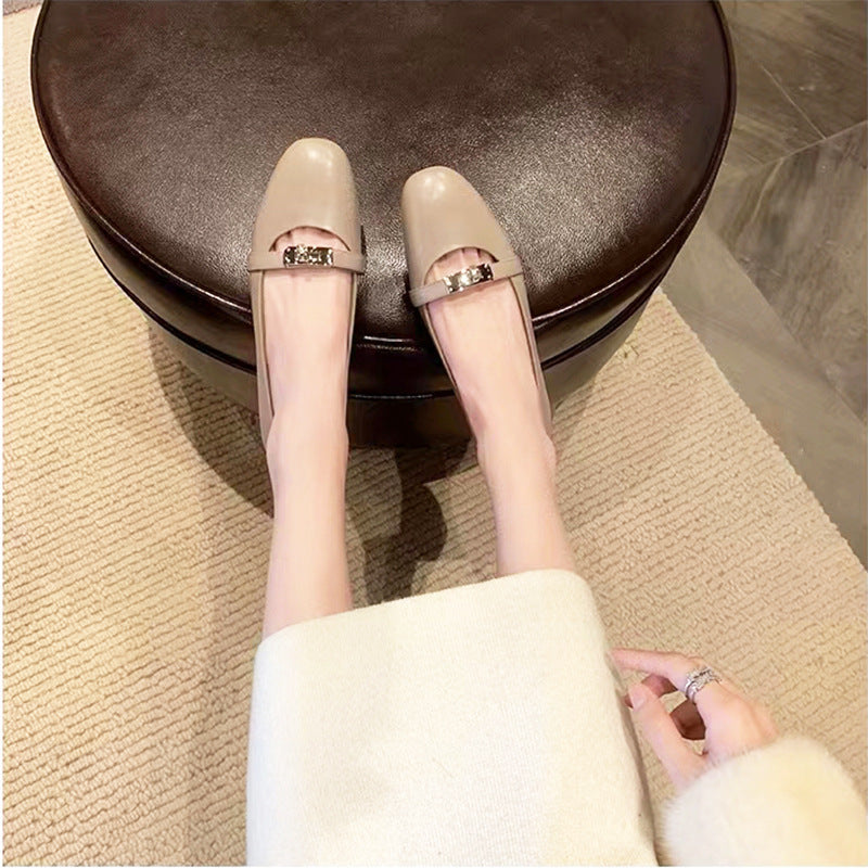 Damen Ballerinas mit elegantem Riemen und schimmerndem Akzent EB