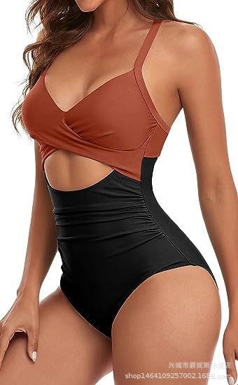 EB | Hohler rückenfreier Bikini mit engen Trägern