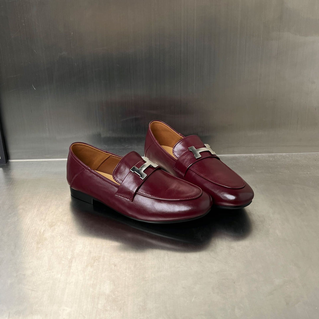 Damen Elegante Mokassins aus hochwertigem Leder mit modischem Schnallenverschluss EB