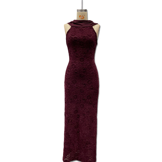 Damen Elegantes Spitzen-Maxikleid mit schickem Halterneck und figurschmeichelndem Schnitt EB