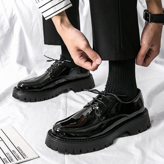 Herren Elegante Schnürschuhe mit stabiler Profilsohle und klassischem Design EB