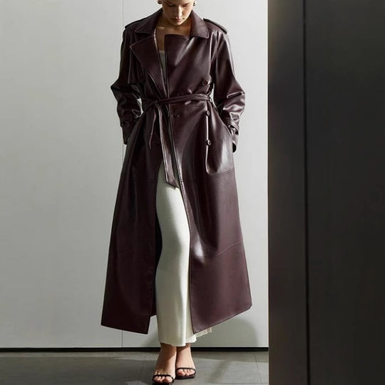 Damen eleganter Kunstleder-Trenchcoat mit taillierbarem Gürtel und praktischen Taschen EB