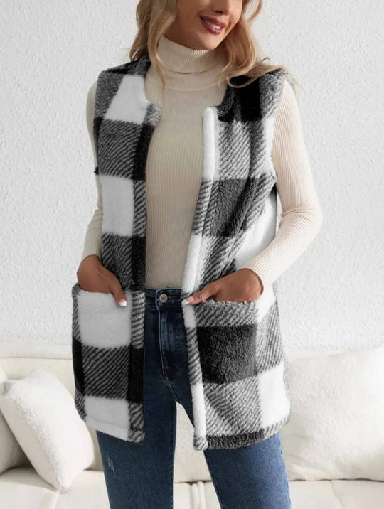 Damen Kuschelveste mit seitlichen Taschen und modernem Karomuster EB