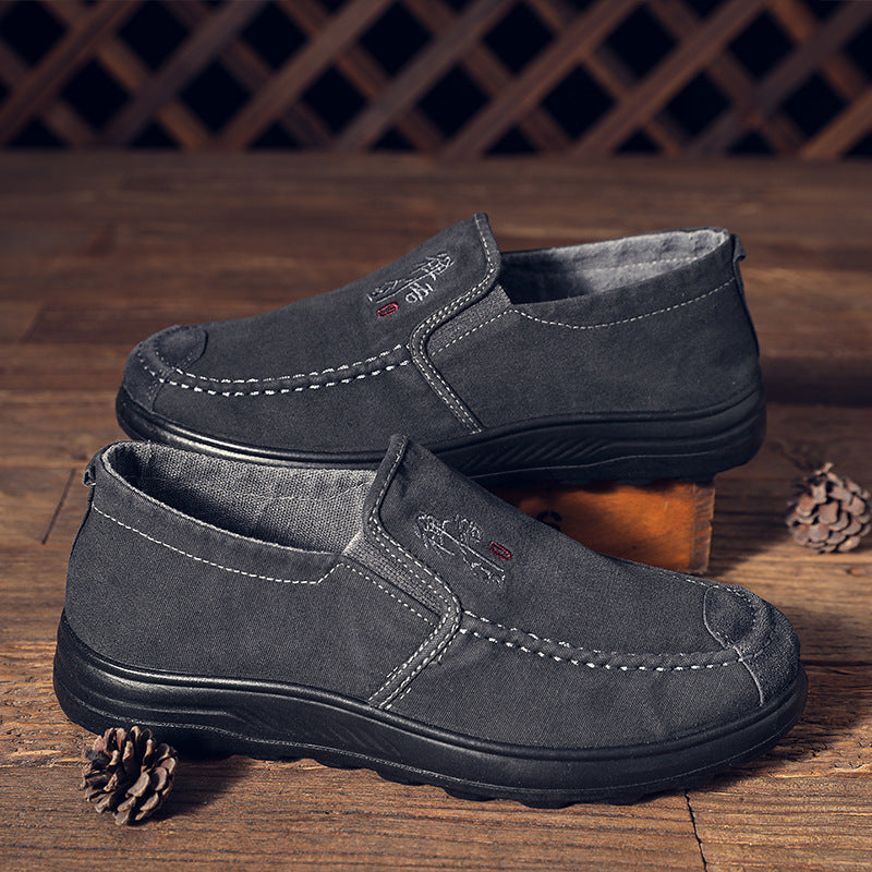 Herren Komfortable Slipper aus hochwertigem Wildleder EB
