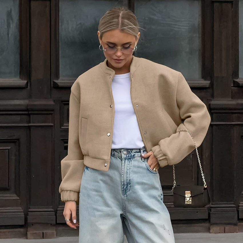 Damen sportliche cropped Jacke mit praktischen Taschen und hochwertigem Material EB
