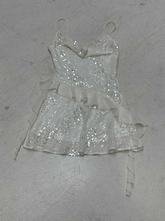 Damen Glänzendes Cocktailkleid mit Rüschendetails und Spaghettiträgern EB
