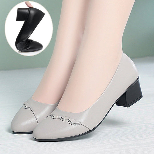 Damen Elegante Pumps mit zierlicher Wellenkante und komfortablem Blockabsatz EB