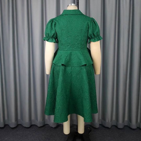 Damen Elegantes Wickelkleid mit extravagantem Taillenschnitt EB