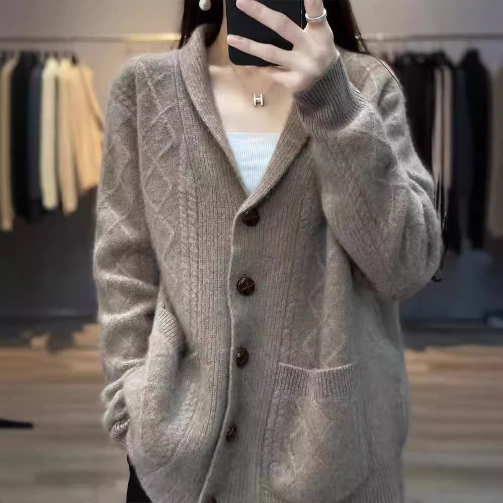 Damen Strickcardigan mit eleganter Struktur und großen Holzknöpfen EB
