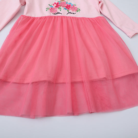 Mädchen Freizeitkleid mit bezaubernden Blumenstickereien EB