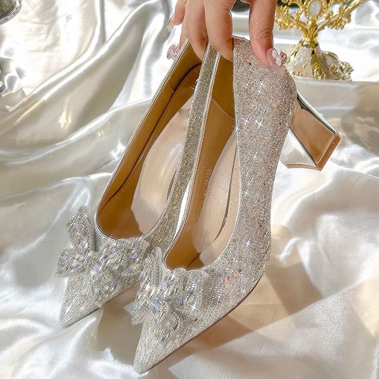 Damen spitze High Heels mit funkelndem Strass und großem Schleifenakzent EB