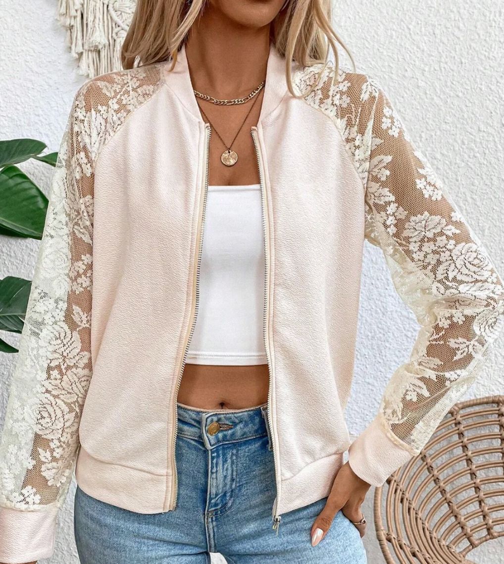 Damen sportliche Jacke mit Spitzeneinsätzen EB