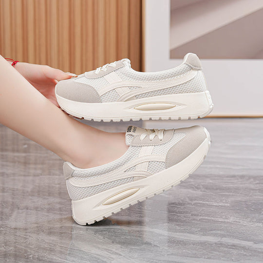 Damen Bequeme Sport-Sneaker mit atmungsaktivem Obermaterial und dämpfender Laufsohle EB