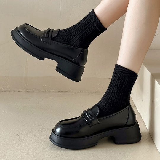 Damen Stilvolle Loafers mit robuster Plateausohle EB