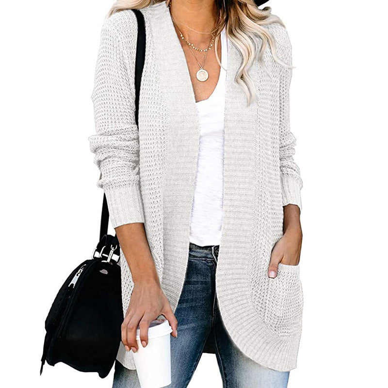 Damen Strickjacke mit tiefem V-Ausschnitt und praktischen Taschen EB