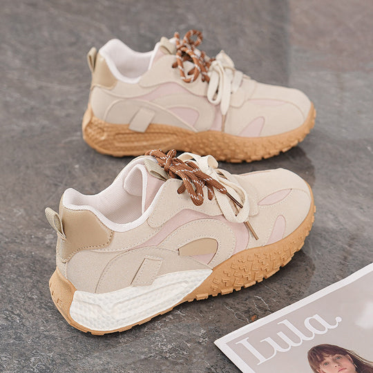 Damen Sportliche Sneakers mit robustem Sohlenprofil und atmungsaktiver Obermaterialstruktur EB