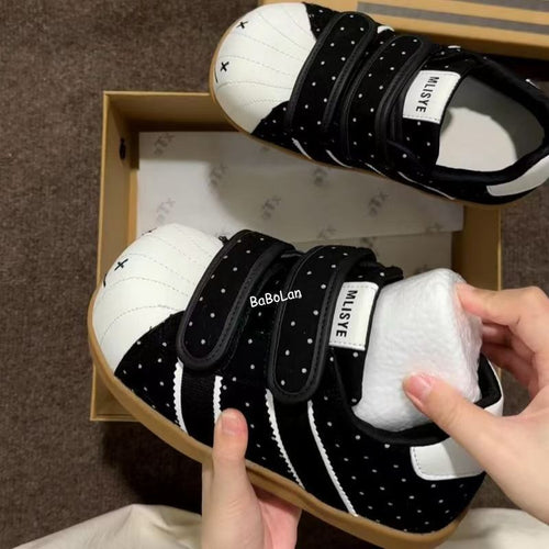 Damen Sportliche Sneaker im modernen Design mit praktischem Klettverschluss EB