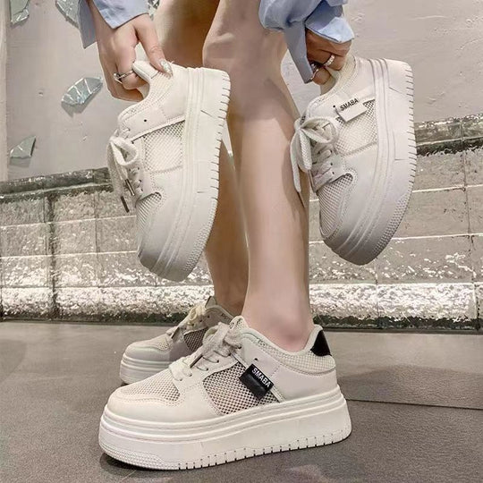 Damen Komfortable und sportliche Sneakers mit atmungsaktiver Mesh-Oberfläche und dämpfender Sohle EB