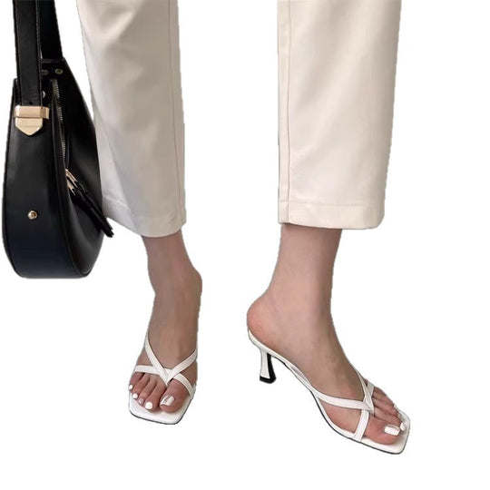 Damen Schnürsandalen mit modernem Riemendesign EB