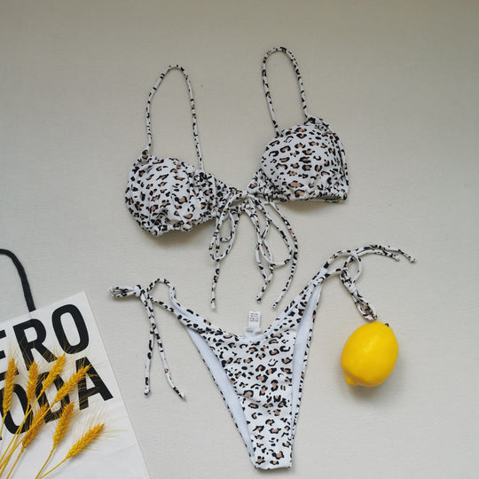 Damen Triangel-Bikini mit regulierbaren Bindebändern EB