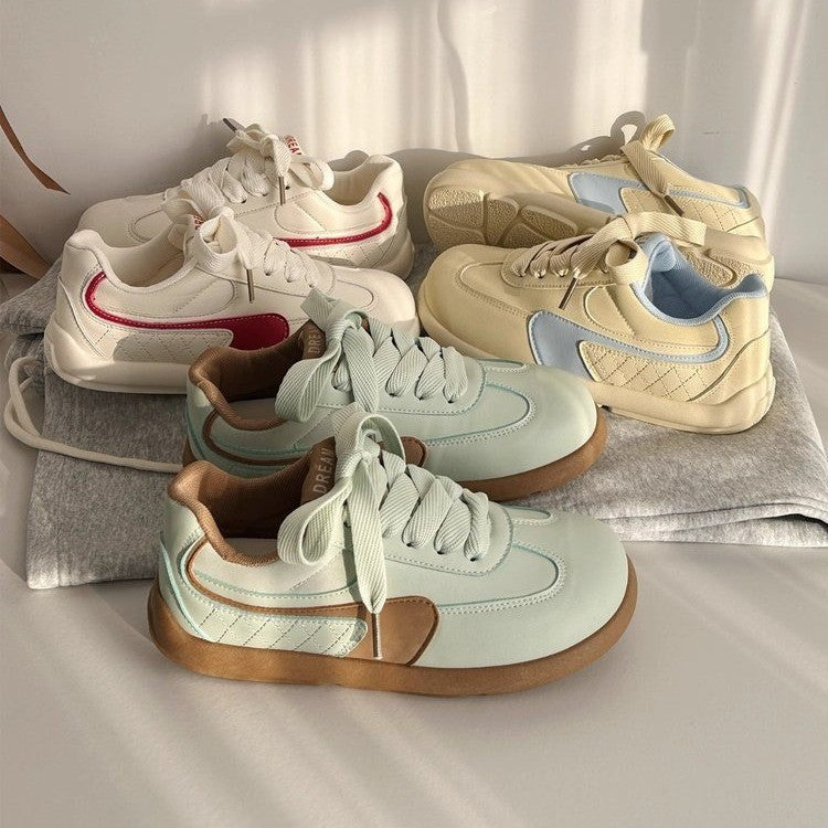 Damen Sportliche Sneaker mit atmungsaktiver Innensohle und modischer Oberflächenstruktur EB