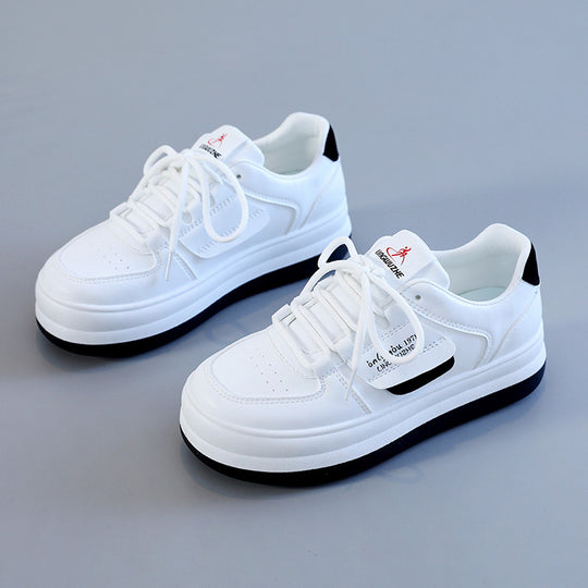 Damen Sportliche Sneakers mit erhöhtem Profil und flexibler Sohle EB
