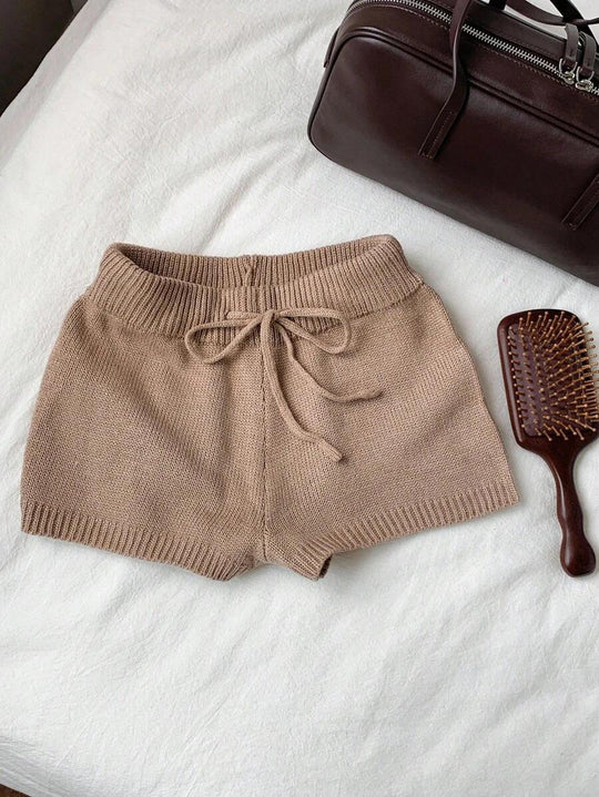 Damen weiche Strickshorts mit praktischem Kordelzug EB