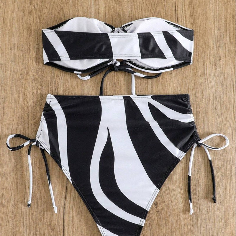 Damen Bikini-Set mit modischem Wickel-Design und verstellbaren Schnürdetails EB