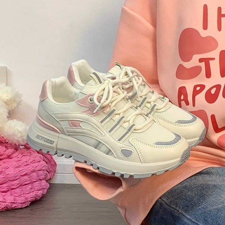 Damen Retro‑Laufstil Plateau‑Sneaker mit robuster Traktionssohle und atmungsaktivem Mesh EB