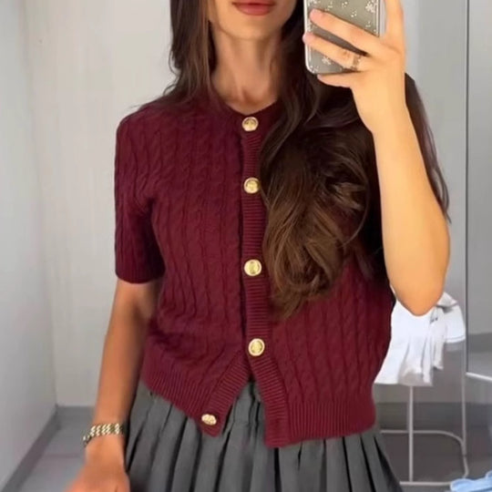 Damen Strickjacke mit kurzem Arm und dekorativen Knöpfen EB