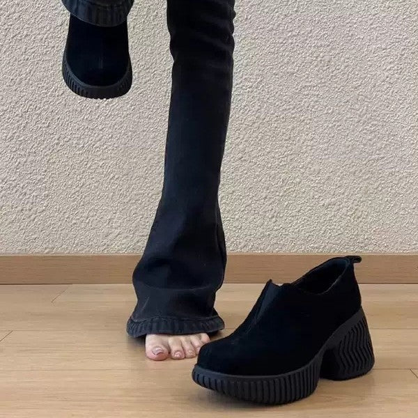 Damen Chunky Slipper mit breiter Gummisohle und elastischem Einschlupf EB