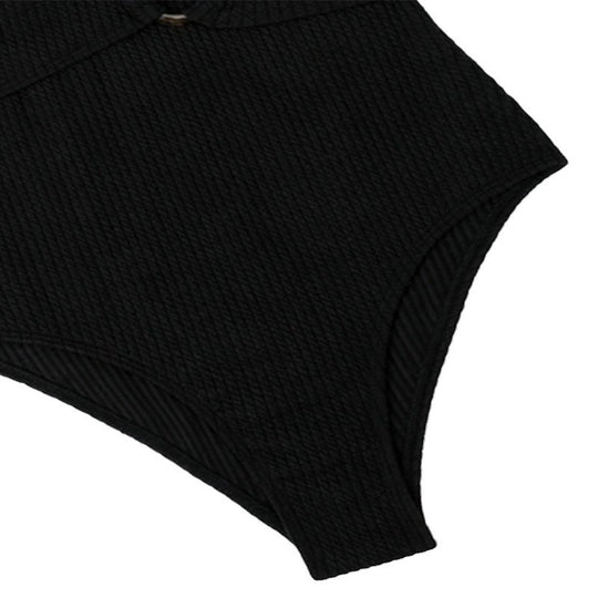 Damen Eleganter Einteiler Badeanzug mit Wickel-Design und Ring-Akzent EB