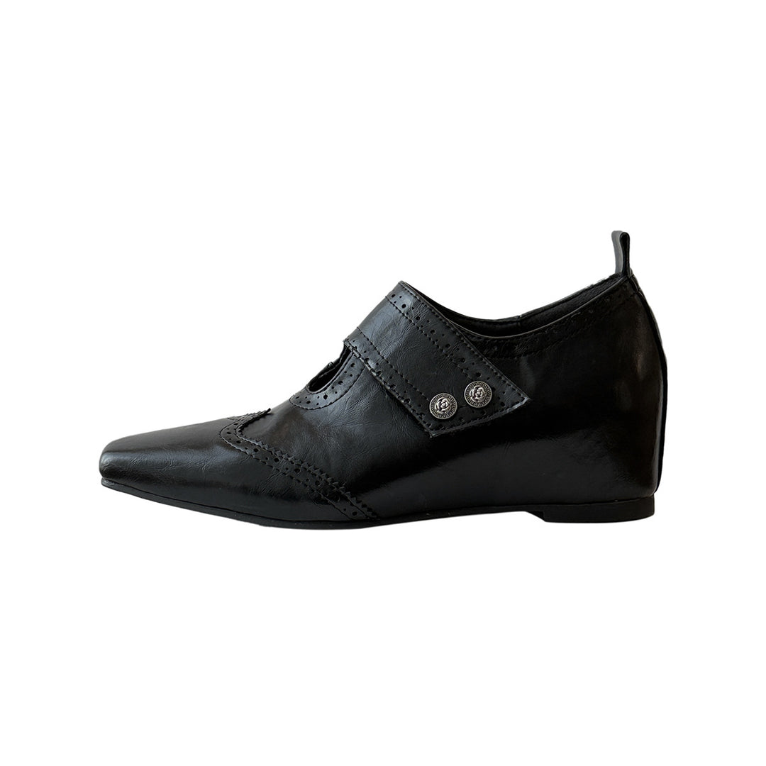 Damen Elegante Slipper mit dekorativem Ausschnitt EB