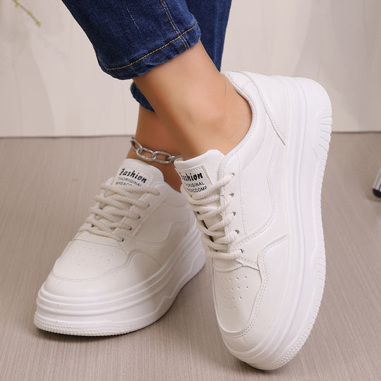 Damen Plattform-Sneaker mit sportlichem Design und trendiger Sohle EB
