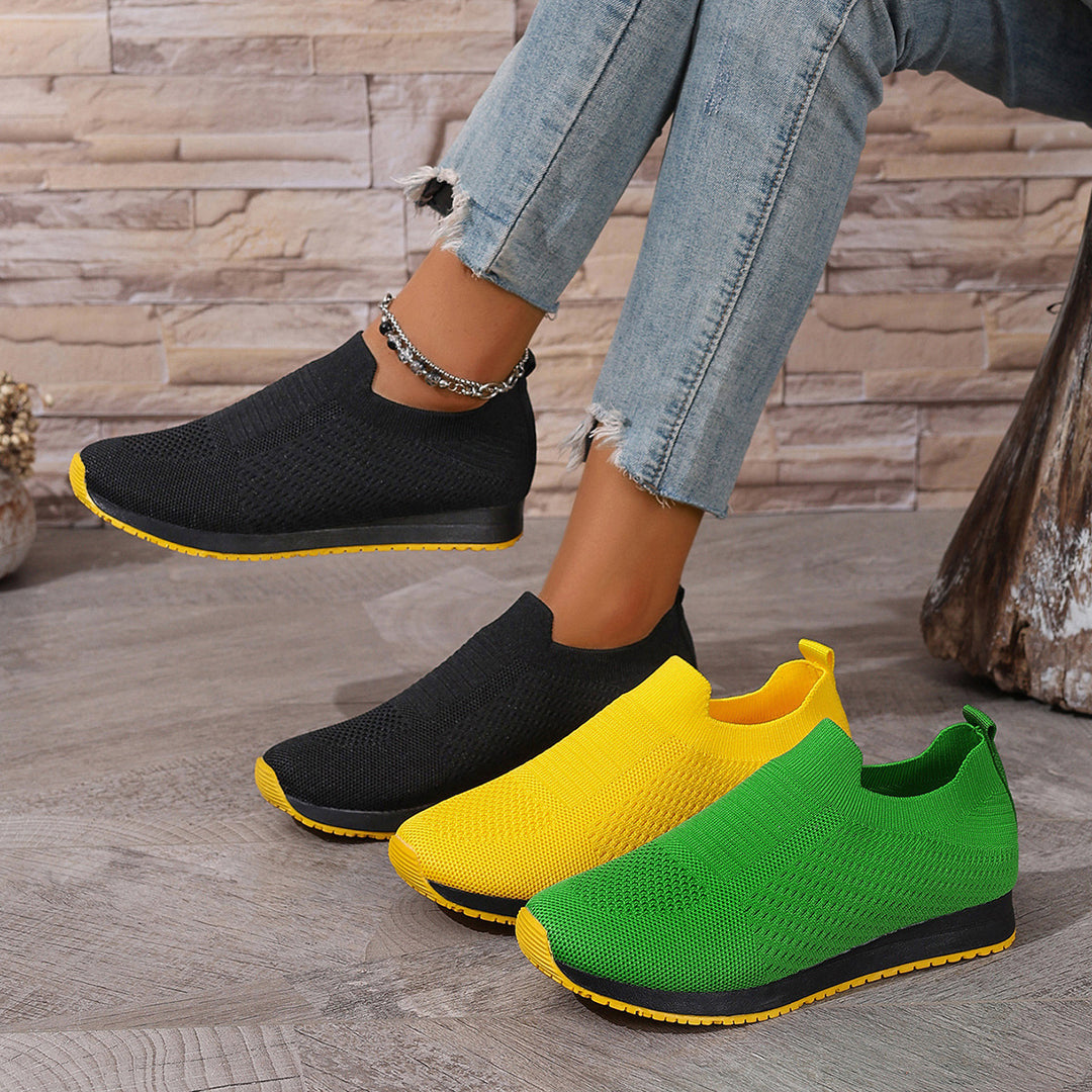 Damen atmungsaktive Slip-On Sneakers mit elastischem Einsatz EB