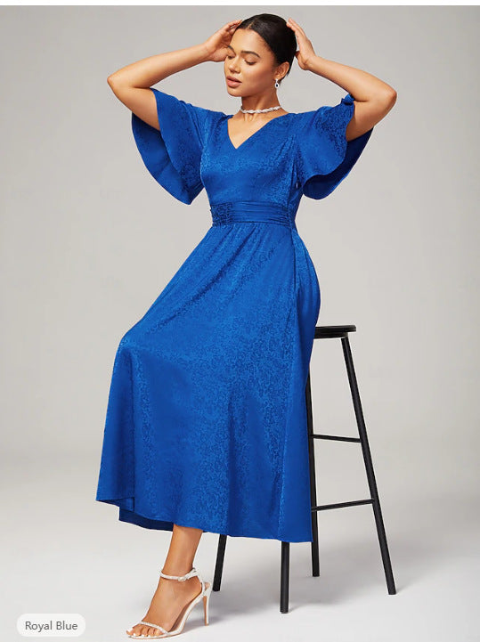 Damen Maxikleid mit voluminösen Ärmeln und floralen Details EB