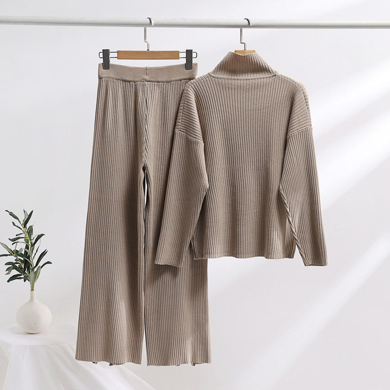 Damen lässiges Strickensemble mit hohem Kragen und seitlichen Schlitzen EB