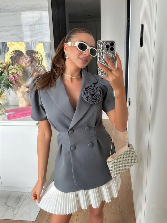 Damen eleganter Blazer mit Puffärmeln und floralem Detail EB